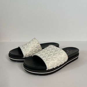 Linea Paolo Leah Platform Sandal Size 8